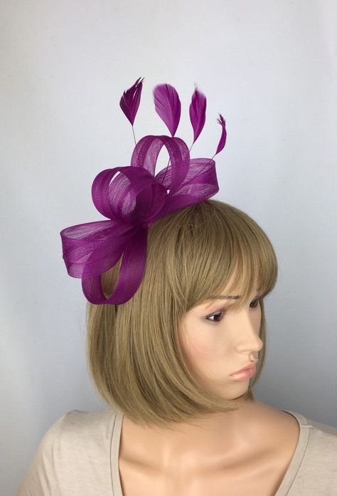 Blush Pink Fascinator, Millinery Diy, Fascinator Hats Outfit, Purple Fascinator, Royal Ascot Races, Dark Blue Wedding, Fascinator Hats Diy, Fascinator Hats Wedding, Green Fascinator