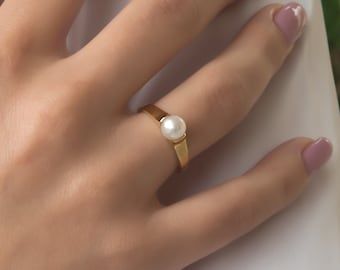 Buy 18K 14K 9K Solid Gold Solitaire Pearl Ring, Minimalist Pearl Ring, Dainty Pearl Ring, Stacking Ring, Promise Ring, Engagement Ring, Gift Her Online in India - Etsy Gold Ring With Pearl, Pearl Ring Design, Pearl Ring Simple, Pearl Gold Ring, Pretty Jewelry Necklaces, Pearl Jewelry Design, Pearl Rings, Minimal Ring, Gold Ring Designs