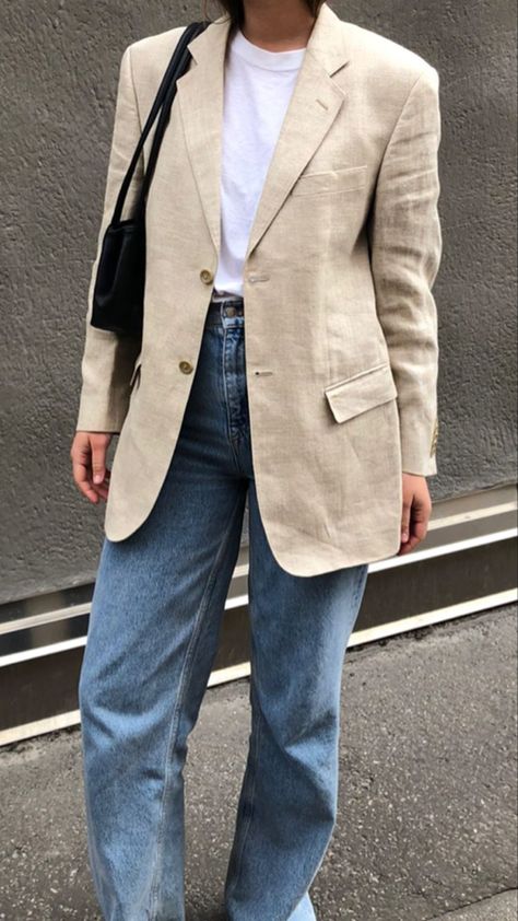 Creme Blazer Outfit, Denim Pants Outfit, Oversized Blazers, Style Moodboard, Style Goals, Beige Blazer, Style Blazer, Blazer Beige, Oversized Blazer