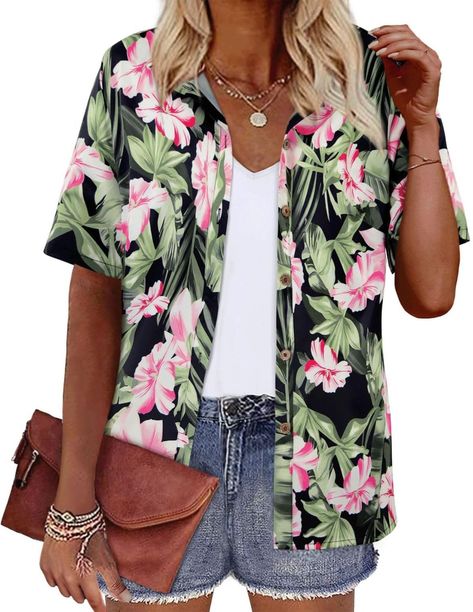 Hawaiian Button Up Outfit Women, Tiki Bar Outfit Ideas, Hawai Party Outfit, Hawaiian Party Outfit Women, Hawaii Outfits Party, Tropical Party Outfit, Hawaiian Themed Outfits, Luau Party Outfit, Aloha Outfit