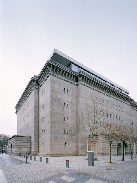 Former WWII Bunker in Berlin Now Home to Awesome Art - Condé Nast Traveler Flak Tower, Military Bunkers, Air Raid Shelter, Olafur Eliasson, Berlin City, Air Raid, Architecture Awards, Brutalist Architecture, Local Art