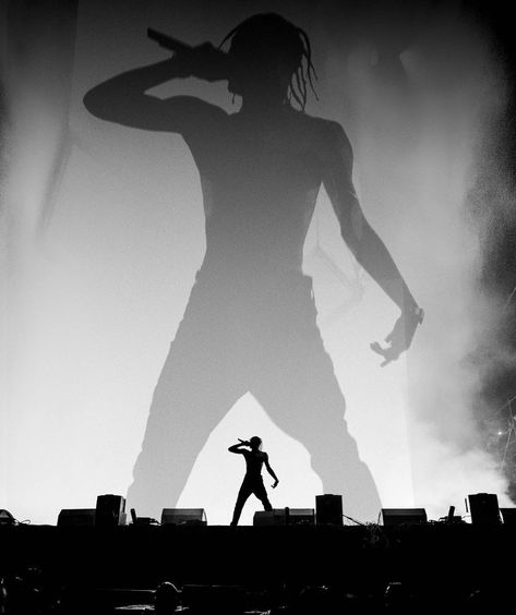 Travis Scott Art, Travis Scott Iphone Wallpaper, Inspo Collage, Travis Scott Concert, Hiphop Culture, Tyler The Creator Wallpaper, Travis Scott Wallpapers, Hype Wallpaper, Black And White Photo Wall