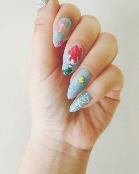 Ariel Nail Art, Ariel Nails Disney, The Little Mermaid Nails, Sleeping Beauty Nails, Moana Nails, Ariel Nails, Mermaid Inspired Nails, Little Mermaid Nail Art, Little Mermaid Nails