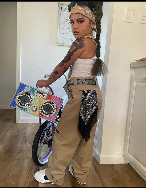 Gangsta Party Outfit, Cholo Costumes Women, Chola Inspired Outfit, Chicano Themed Party, Chicana Halloween Costumes, Chola Party Outfit, Cholo And Chola Halloween Costume, Cholla Outfits, Pachuco Style Woman Outfit