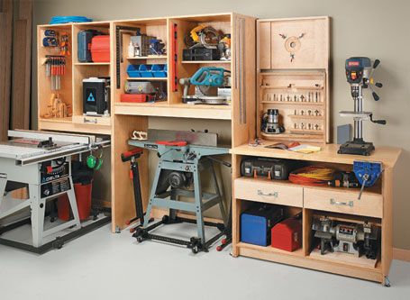 Simple construction and inexpensive materials add up to organized storage and an efficient work area. Officine In Garage, Woodsmith Plans, Workshop Layout, Belt Display, Workshop Plans, Woodworking Shop Plans, Woodworking Shop Layout, Workshop Organization, Small Workshop