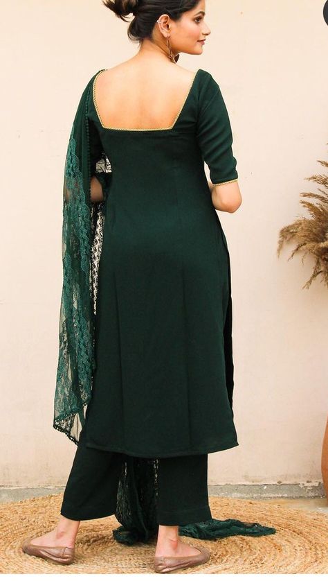 Kurti Nack Design Square, Back Gala Design Suit, Kurti Back Designs, Long Kurta Designs, Punjabi Dress Design, Silk Kurti Designs, Churidar Neck Designs, Stylish Kurtis Design, Model Accessories