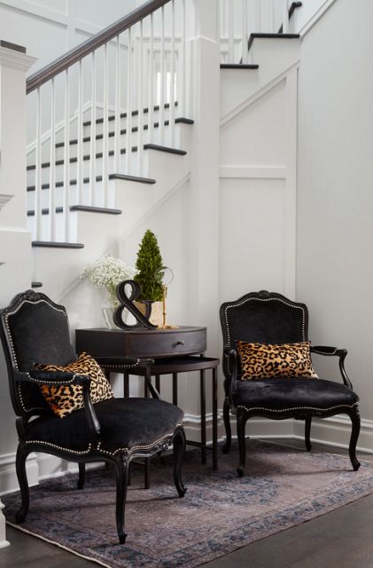 Touch of Black Staircase Photos, تحت الدرج, Foyer Furniture, White Staircase, Black Chairs, Traditional Staircase, Leopard Pillows, Foyer Decor, Foyer Decorating