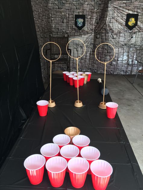 Quidditch pong Quidditch Pong, Drinking Games For 3, Movie Marathon Party, Harry Potter Movie Marathon, Bachelorette Drinking Games, Marathon Party, Quidditch Game, Harry Potter Party Games, Harry Potter Motto Party