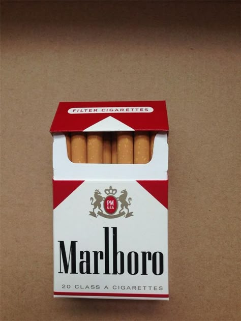 Marboroll Red, Malboro Ciggerate, Red Images, Vintage Poster Design, Good Cigars, Puff And Pass, Big Art, Red Aesthetic, Cardboard Box