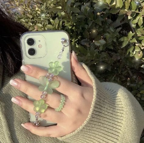 Mint Phone Case, Green Phone Case, Wrist Chain, Green Iphone Case, Stylish Iphone Cases, Girly Phone Cases, Iphone Obsession, Green Cases, Pretty Iphone Cases