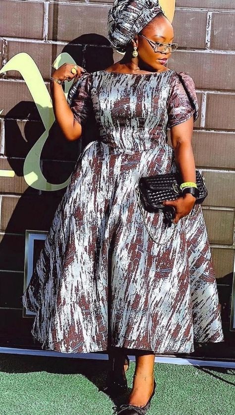 African Dresses For Women Classy, African Attire Dresses, Long African Dresses, African Print Dress Ankara, Short African Dresses, Best African Dresses, African Fashion Skirts, African Inspired Clothing, African Print Dress Designs