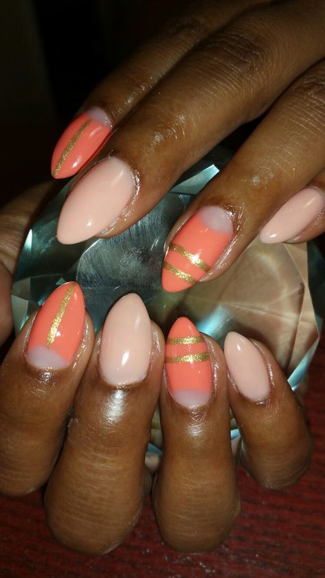 Coral And Gold Nails, Oval Coral Nails, Coral Gold Nails, Coral Pink Nails With Glitter Accent, Sparkly Coral Nails, Flower Nail Designs, Coral And Gold, Gold Nails, Flower Nails