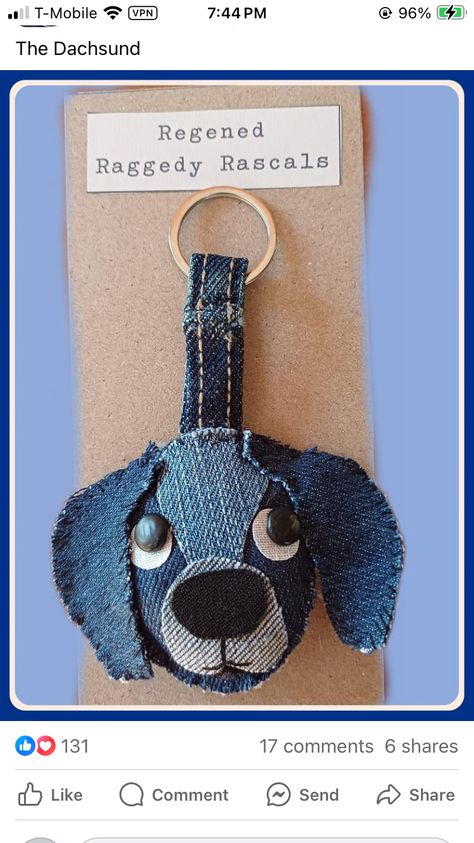 Denim Keychain Diy, Denim Keychain, Purse Charms Diy, Jeans Recycling, Denim Bracelet, Denim Quilts, Denim Crafts Diy, Denim Dog, Diy Gift Set