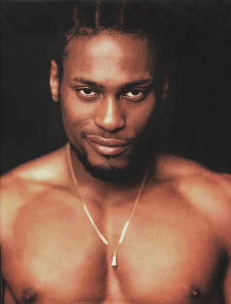 The Wrap-Up Magazine had to get it a little hot for the ladies. Rnb Singer D'Angelo has been featured this time in the top 5's. Michael ... D Angelo Singer, Black Messiah, D Angelo, Bedroom Eyes, Neo Soul, Rap Artists, July 15, Body And Soul, Male Beauty