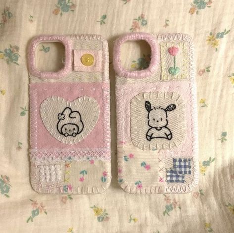 Sew Phone Case, Felt Phone Cases, Felt Phone, Scrap Fabric Crafts, Scrap Fabric, Cute Diys, Diy Phone, Diy Phone Case, Diy Embroidery