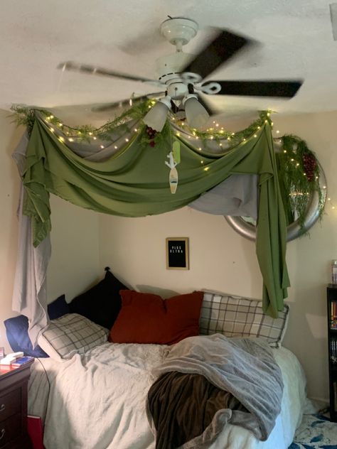 Above Door Decor Bedroom, Canopy Over Bed Ideas, Fake Vine Canopy Over Bed, Fabric Room Decor, Fake Canopy Bed, Fabric On Ceiling Bedroom, Canopy Bed Corner, Celling Decoration Ideas, Ceiling Ideas Bedroom Aesthetic