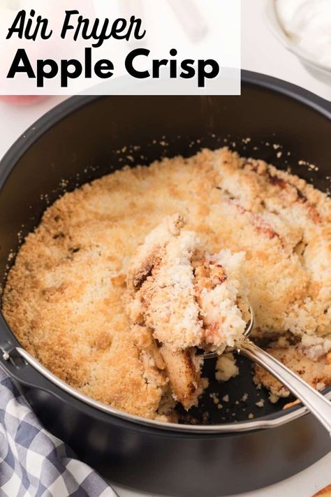 Gluten Free Air Fryer Dessert Recipes, Air Fryer Cobbler Recipe, Air Fryer Cakes Healthy, Air Fryer Apple Crumble Recipe, Air Fryer Crumble, Airfryer Apple Crumble, Easy Gluten Free Air Fryer Recipes, Air Fryer Apple Cake Recipes, Apple Air Fryer Recipe