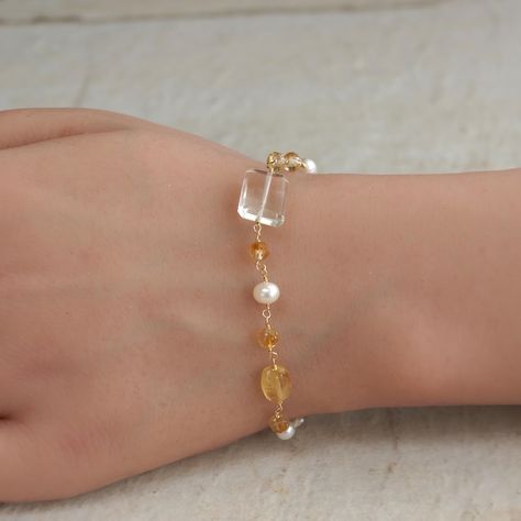 Link Chain Bracelet, Solar Plexus Chakra, Yellow Citrine, Solar Plexus, Bracelets And Necklaces, Plexus Products, Post Office, Clear Quartz, Gift Packaging