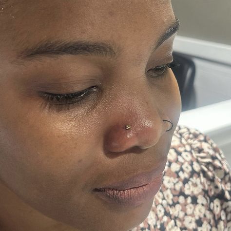 Classy 14k gold tri-bead in the nose done by Mya @kitygurlpiercings in studio! Love how the gold looks against her skin tone! Come in studio and check out all our stunning 14k gold options for your next piercing #piercing #bodypiercing #nosepiercing #nostril #nostrilpiercing #floridapiercing #springbreak2023 #vacation #beach Golden Nose Piercing, Next Piercing, Nostril Piercing, Nose Piercing, Vacation Beach, The Nose, Skin Tone, The Gold, Skin Tones