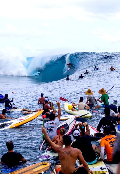 John John Florence photo by Brent Bielmann Paddle Boarding Pictures, John Florence, Surf Competition, John John Florence, Surfing Pictures, Paddle Sports, Sup Surf, Learn To Surf, Surf Lifestyle