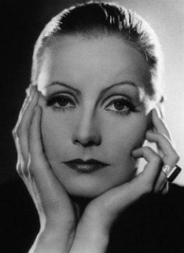 Greta Garbo, the most beautiful woman who ever lived George Hurrell, Julie Christie, Mata Hari, Carole Lombard, Cecil Beaton, Greta Garbo, Ingrid Bergman, Classic Movie Stars, Marlene Dietrich