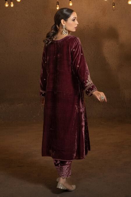 Buy Wine Silk Velvet Embroidery Dabka Round A-line Yoke Kurta Set For Women by Glittire by Sakshi Verma Online at Aza Fashions. Velvet Kurta Designs, Velvet Suit Designs Pakistani, Velvet Palazzo, Velvet Suit Design, Velvet Kurta, Kurta And Palazzo, Kurta With Palazzo, Velvet Embroidery, Velvet Dress Designs