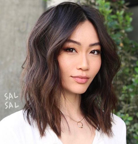 30 Trendiest Asian Hairstyles for Women to Try in 2021 - Hair Adviser Asian Hairstyles Women, Asian Bob Haircut, Matrix Hairstyle, Beyonce Hairstyles, Braid Hairstyle Ideas, Asian Hairstyles, Short Hairstyle Women, Hairstyles Girl, Asian Haircut