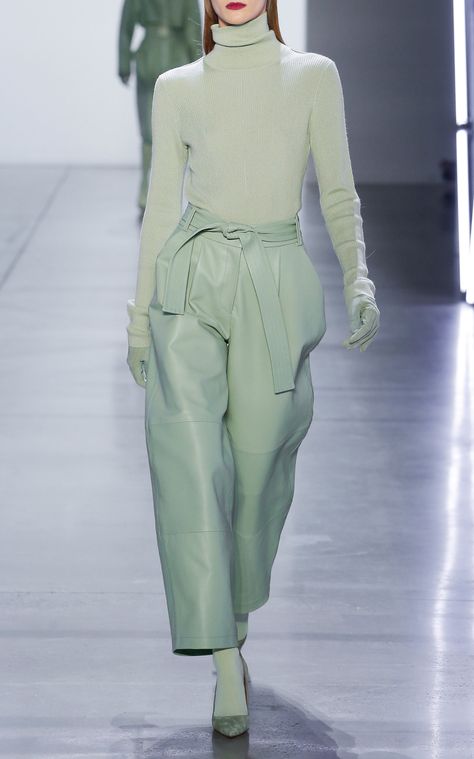 Mint Outfit, Sally Lapointe, Leather Blouse, Kurta Designs, Fashion 2017, Elegant Outfit, Global Fashion, Couture Fashion, Moda Operandi