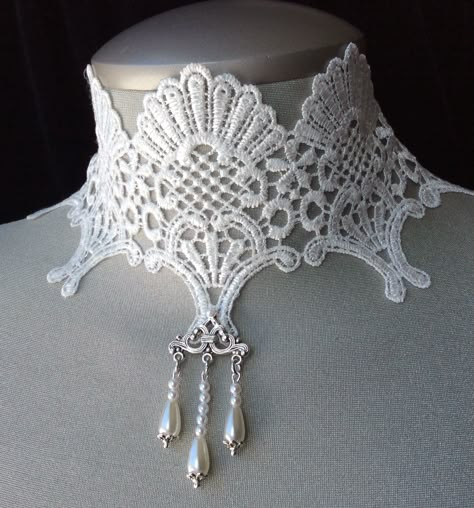 White Lace Accessories, White Lace Choker, Diy Choker, White Choker, Lace Choker Necklace, Rococo Fashion, Lace Weave, Lace Accessories, Bridal Choker