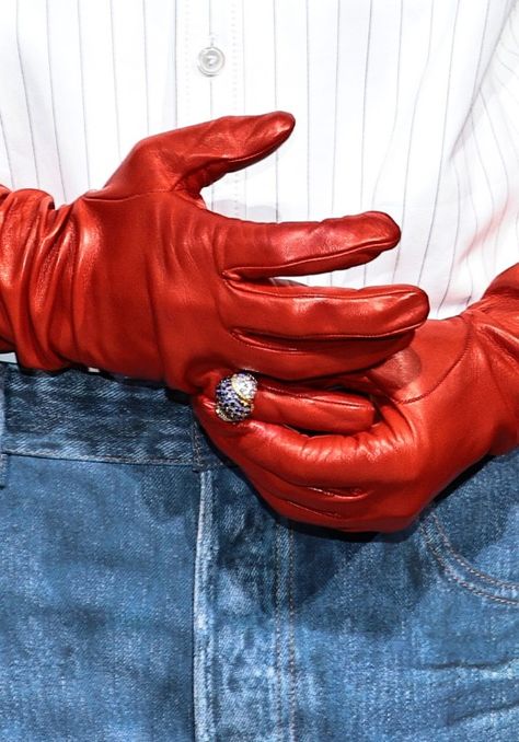 Red Leather Gloves, Elegant Gloves, Red Gloves, Gloves Fashion, Opera Gloves, Latex Gloves, Long Gloves, Touch Screen Gloves, Long Red