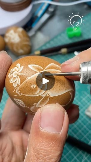 Carving on egg shells!🥚🥚 | Carving on egg shells!🥚🥚 | By Quick TurtleFacebook Egg Design Ideas Creative, Emu Egg, Egg Shell Art, Egg Crafts, Egg Designs, Cool Birthday Cakes, Egg Art, Egg Decorating, Craft Work