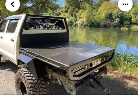 N70 Hilux Modified, Ute Tray Ideas, Ford Ranger Mods, Hilux Mods, Headache Rack Trucks, Hilux Camper, Landcruiser Ute, Custom Ute Trays, Land Cruiser Pick Up