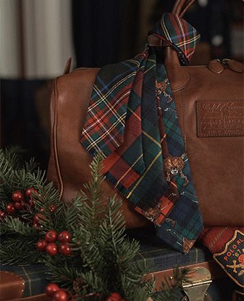 Ralph Lauren Christmas Aesthetic, Ralph Lauren Old Money, Ralph Lauren Clothes, Christmas Rules, Ralph Lauren Christmas, Christmas In England, Dark Academia Style, Christmas Suit, Ralph Lauren Menswear