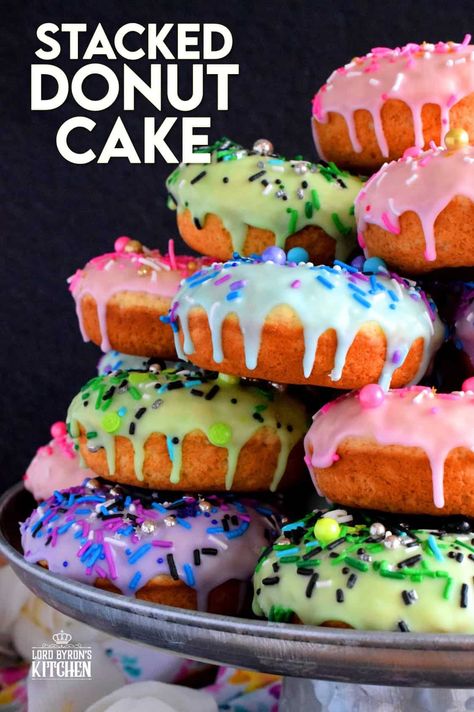 Who doesn't get excited when they see a big pile of donuts? Sure, you could go to your favourite pastry shop, but you can easily make your own donuts at home. This Stacked Donut Cake is proof of that! And, it's perfect for any occasion! #donuts #homemade #stackedcake #donutcake Donut Cake Birthday, Easter Brunch Dessert, Donuts Homemade, Deadpool Birthday, Donuts At Home, Most Pinned Recipes, Donut Cake, Doughnut Cake, Donut Shape