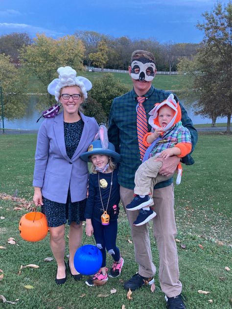 Family Halloween Costumes, Family Halloween, Zootopia, Hard Hat, Halloween Costumes, Halloween, Hats