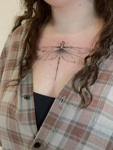 Dragonfly Tattoo On Chest, Dragonfly Chest Tattoo Female, Dragon Fly Chest Tattoo, Dragonfly Tattoo Chest, Dragonfly Chest Tattoo, Dragon Tattoo Sketch, Whimsical Tattoos, Stick Poke Tattoo, Autumn Tattoo