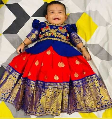 Pattu Langa For New Born Baby, Langa Jacket Models For Kids, Newborn Pattu Langa, Baby Lehenga Designs, Langa Jacket For Kids Pattu, Baby Pattu Pavadai Designs, Langa Jacket, Kids Designer Outfits, Traditional Baby Dresses