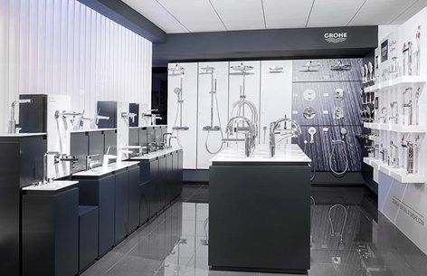 Shop in Shop | GROHE MAllorca | Carmen Baselga_Taller de proyectos Grohe Showroom, Sanitary Showroom, Showroom Bathroom, Shop In Shop, Tiles Showroom, Store Shelves Design, Bath Showroom, Showroom Decor, Shelves Design