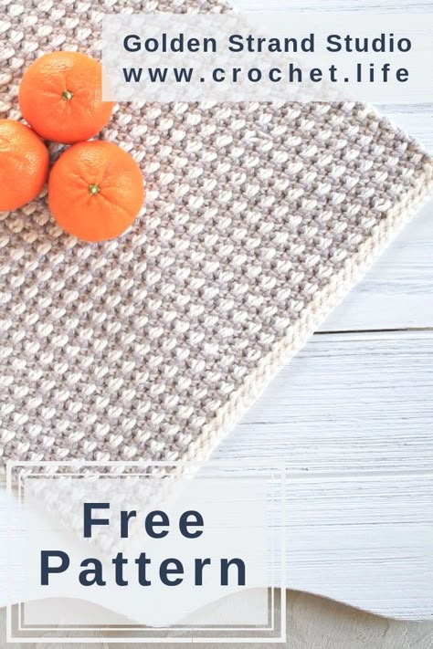 This gorgeous crochet placemat pattern is a perfect way to add beauty to your table. An easy free crochet pattern that is cute, fast, fun, and a great crochet gift. #CrochetPlacemat #Placemat #CrochetPattern #FreeCrochetPattern Crochet Placemat Pattern, Crocheted Placemats, Placemat Crochet, Placemats Pattern, Placemat Patterns, Crochet Placemat, Crochet Placemat Patterns, Crochet Table Mat, Ribbed Crochet