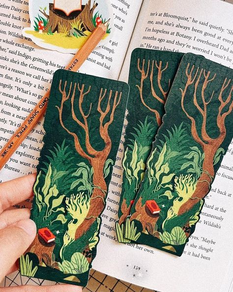 Bookmark Illustration Design, Bookmark Design Art, Bookmarks Illustration, Bookish Illustration, Bookmark Illustration, Artist Business Cards Design, Plant Books, Bookmark Art, Bookmark Design