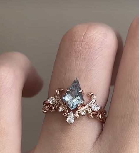 Wedding Rings Fairycore, Atypical Wedding Ring, Engagement Ring Crystal Stones, Dainty Fairy Engagement Ring, Fantasy Inspired Rings, Feyre And Rhysand Wedding Ring, Aqua Marine Engagement Rings, Cottage Core Wedding Rings, Elven Engagement Ring Silver