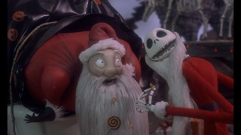 Jack Claus && Santa Claus Christmas Trivia Quiz, Jack Skellington Santa, Kids Christmas Movies, Nightmare Before Christmas Movie, Christmas Movies List, Nightmare Before Christmas Characters, Jack The Pumpkin King, Tim Burton Art, Christmas Trivia