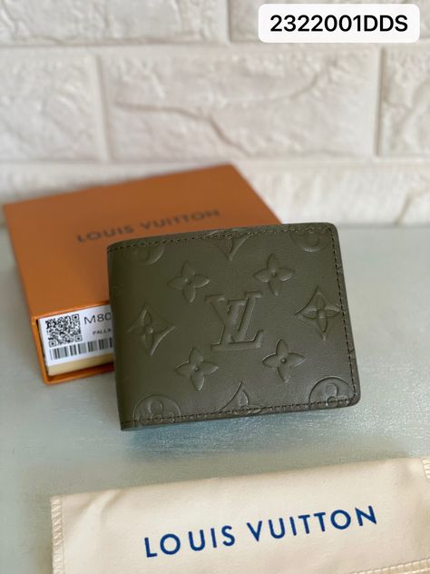 Life Inspiration, Men's Collection, Men Fashion, Louis Vuitton, Wallet, Green