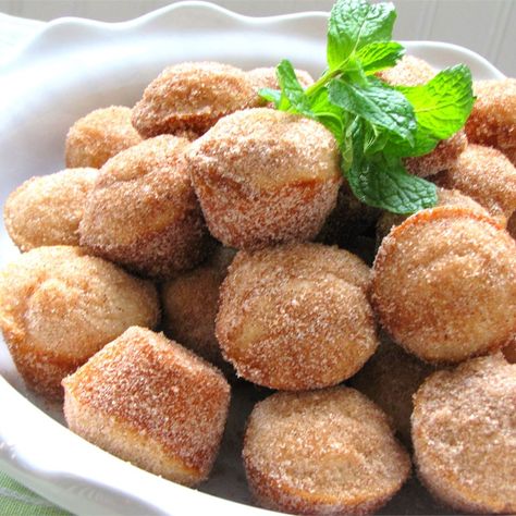 Donut Muffins Easy Donuts, Doughnut Holes, Donut Muffins, Quick Bread Recipes, All Recipes, Mini Donuts, Snacks Für Party, Mini Muffins, Okra