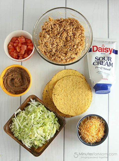 Chicken Tostada Recipes, Chicken Fajitas Seasoning, Best Fajita Recipe, Tostadas Recipe, Tostada Recipes, Easy Shredded Chicken, Baked Chicken Fajitas, Chicken Tostadas, Ways To Cook Chicken