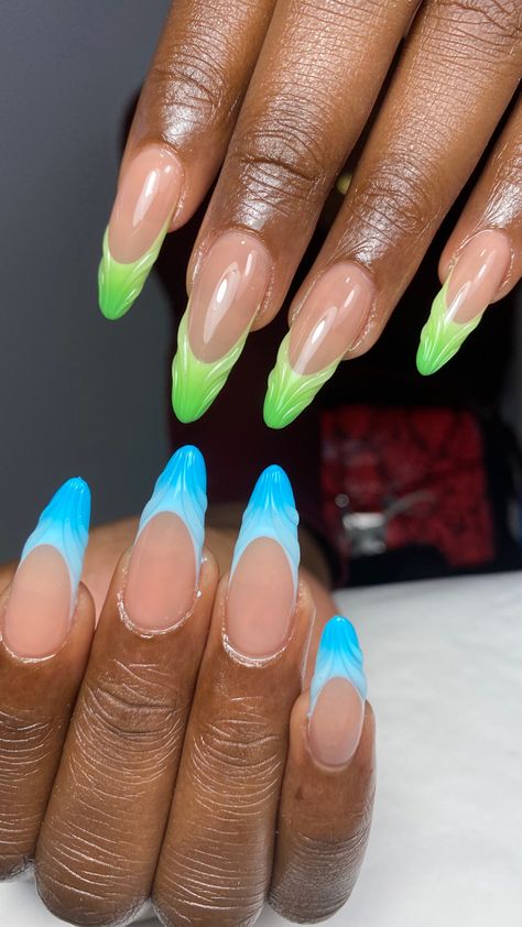 Blue Green And Black Nails, Green And Blue Almond Nails, Blue And Green Gel Nails, Water Ripple Nails, Blue 3d Nail Art, Blue And Green Nail Art, Green And Blue Nail Ideas, Blue And Green French Tip Nails, Light Blue And Green Nails