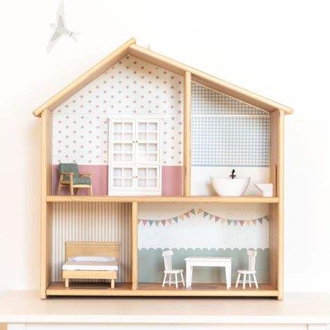 Large dolls house