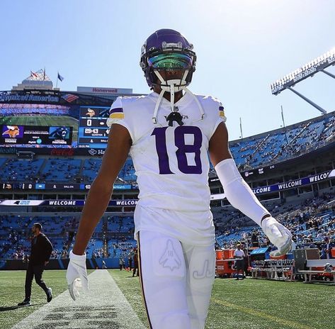 Jjetas Wallpaper, Justin Jefferson Aesthetic, Justin Jefferson Wallpaper Aesthetic, Nfl Aesthetic Wallpaper, Nfl Aesthetic, Justin Jefferson Wallpaper, Justin Jefferson, Justin Jefferson Vikings, College Football Art