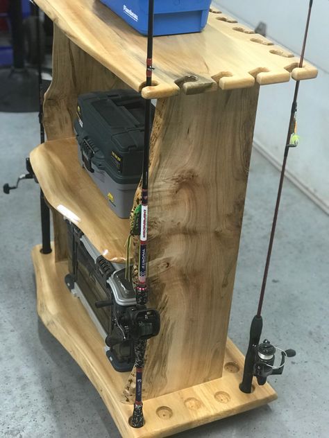 Fishing Cabinet, Fishing Pole Storage, Christmas Building, Diy Wood Pallet Projects, Fishing Storage, Fishing Rod Storage, Fishing Rod Rack, Diy Interior Decor, Fishing Room