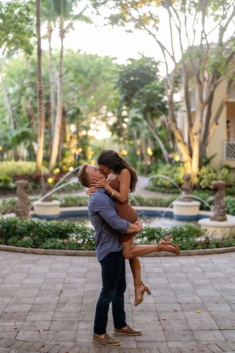 Bonita Springs Florida engagement couple kisses after woman says yes to proposal Florida Proposal Ideas, Zoo Proposal, Spring Proposal, Proposal Spots, Bonita Springs Florida, Proposal Videos, Christmas Proposal, Proposal Planning, Springs Florida